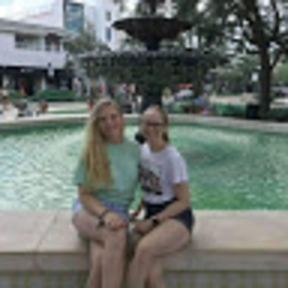 Meet your Posher, Payton - Picture 1 of 1